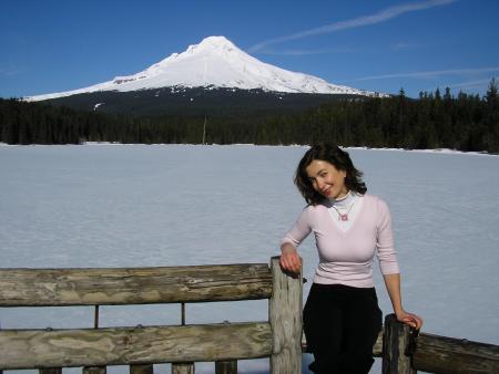 Paola, the lake and the M. Hood
