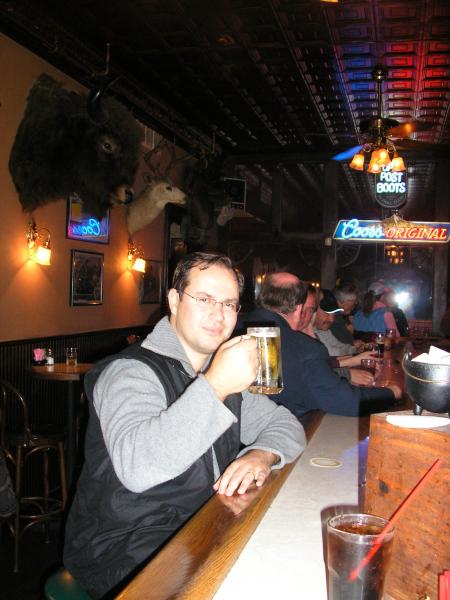 Darlino in the Saloon
