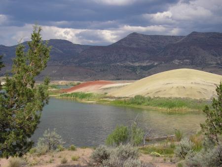 Lake in the Painted Hills